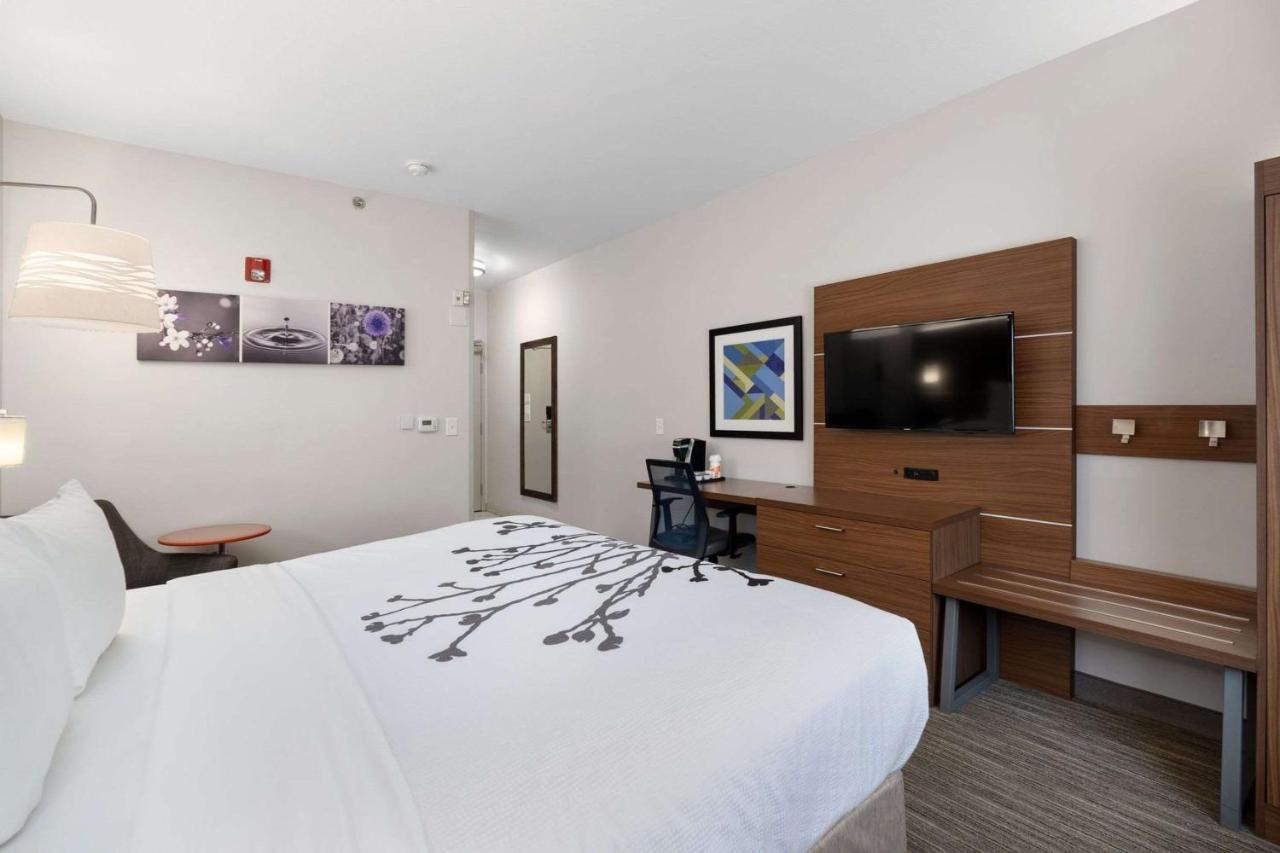 Sleep Inn & Suites Tempe Asu Campus Bagian luar foto