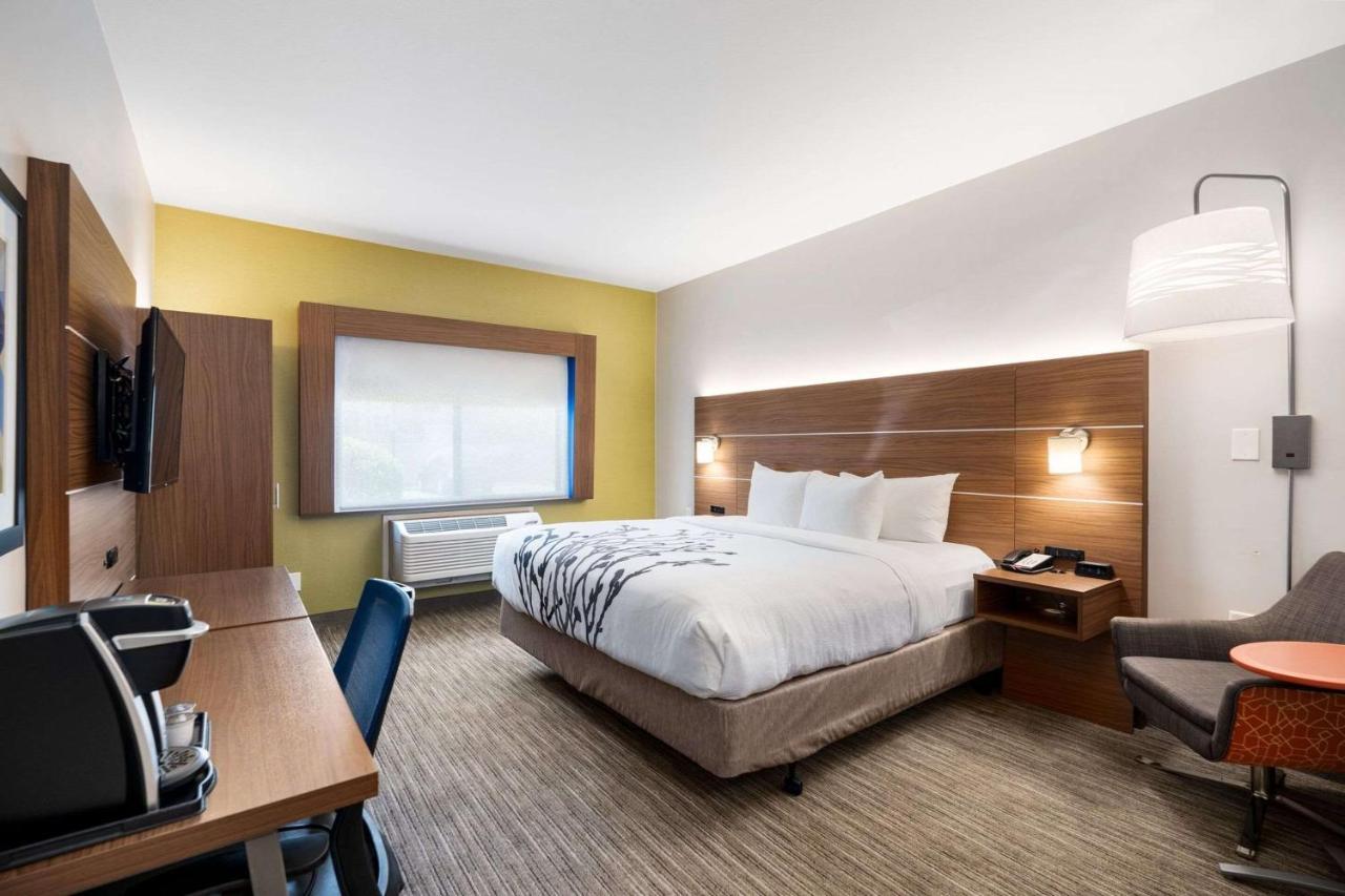Sleep Inn & Suites Tempe Asu Campus Bagian luar foto